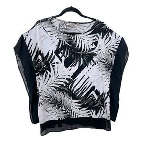 Chico's Poncho Top Size 2 (12) Lightweight Black & White **